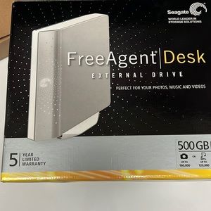 Seagate 500 GB Free agent desk external drive